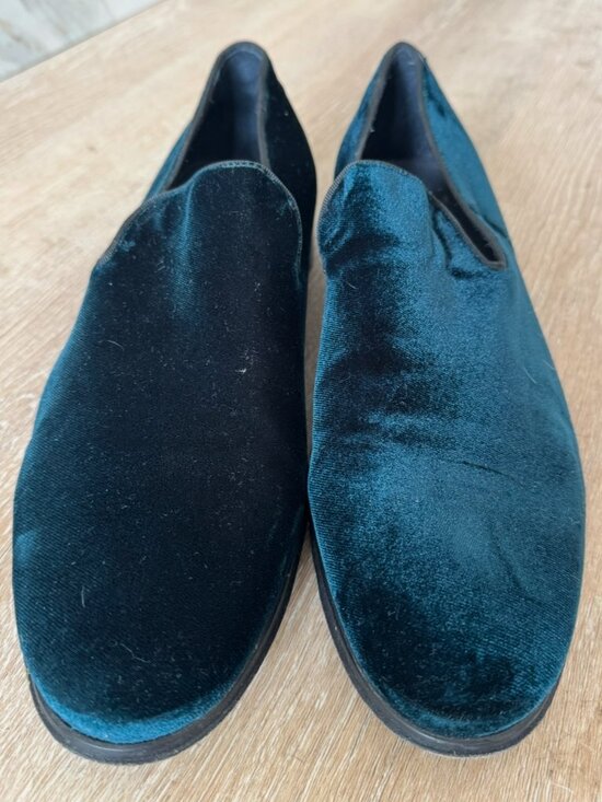 Ankari & Floruss Blue Velvet Shoes in Size 10